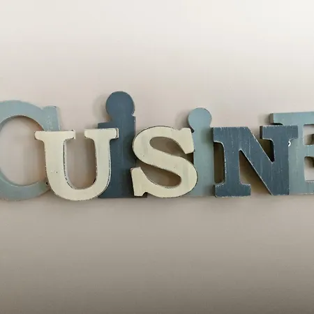 Sharp-vacations * Wenduine